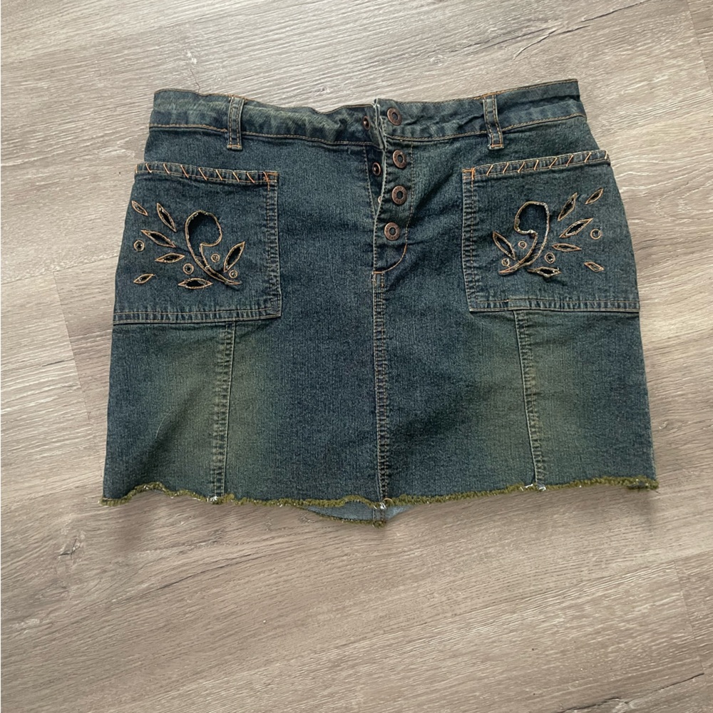 Vintage Negative Space Embroidered Gasoline Skirt